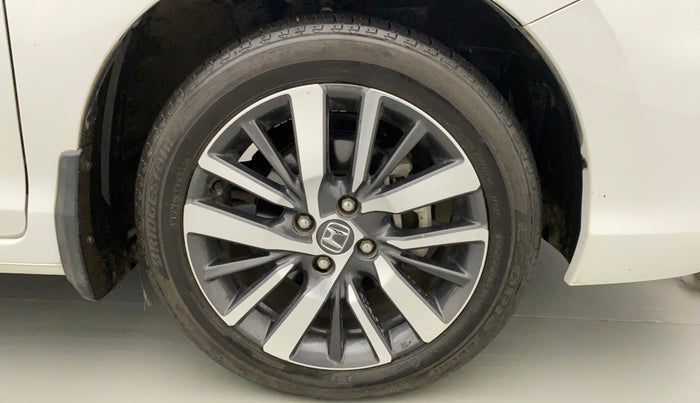 2022 Honda City 1.5L I-VTEC VX CVT, Petrol, Automatic, 13,594 km, Right Front Wheel
