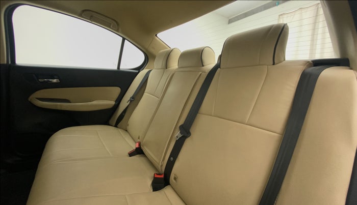 2022 Honda City 1.5L I-VTEC VX CVT, Petrol, Automatic, 13,594 km, Right Side Rear Door Cabin