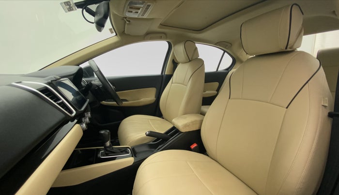 2022 Honda City 1.5L I-VTEC VX CVT, Petrol, Automatic, 13,594 km, Right Side Front Door Cabin