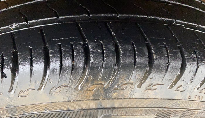 2020 Maruti S PRESSO VXI+, Petrol, Manual, 39,853 km, Right Front Tyre Tread