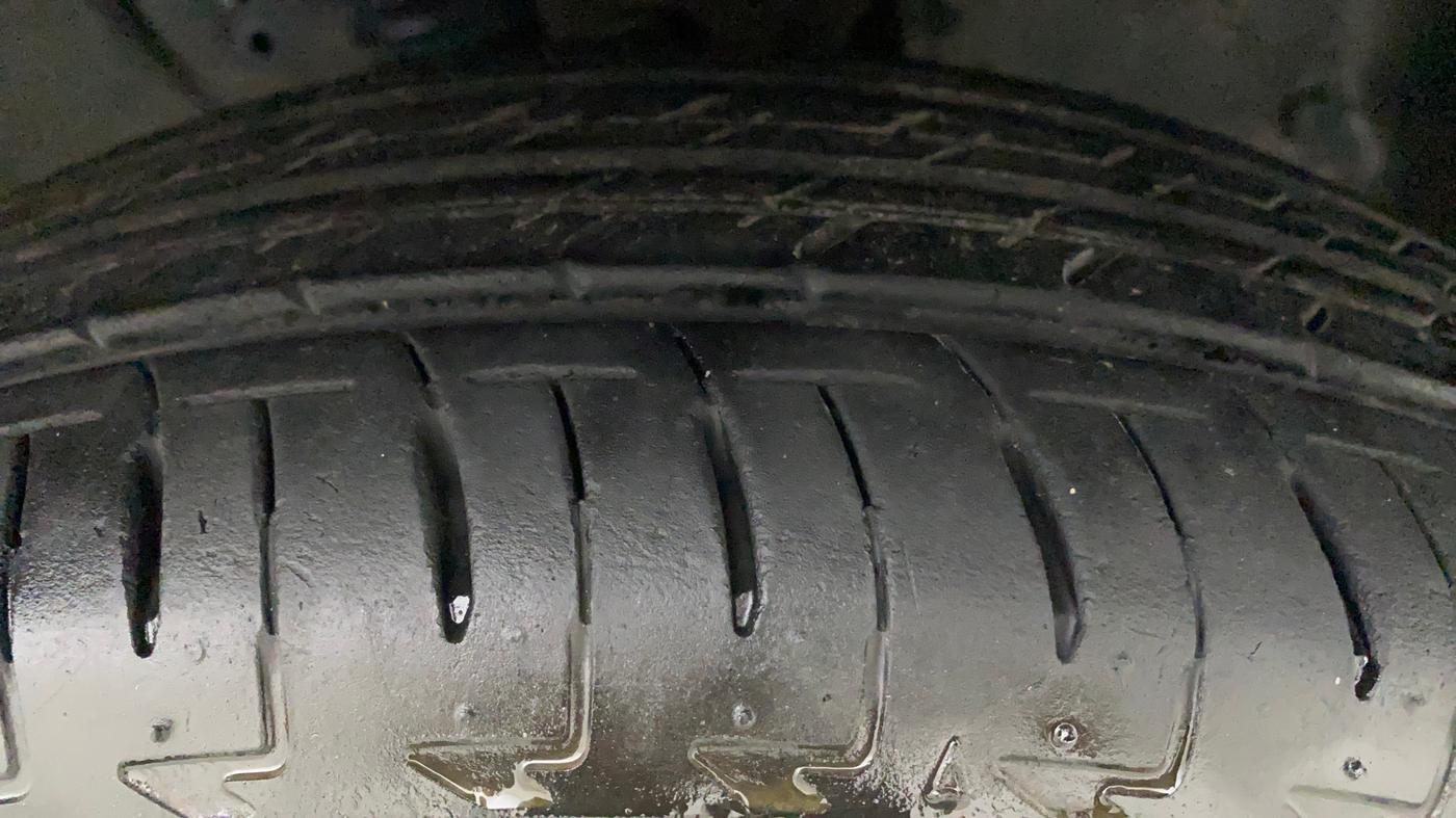 2021 Maruti IGNIS SIGMA 1.2, Petrol, Manual, 11,171 km, Right Front Tyre Tread