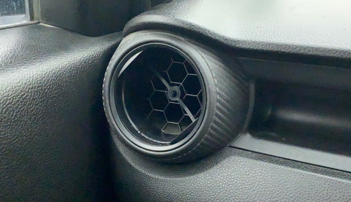 2021 Maruti IGNIS SIGMA 1.2, Petrol, Manual, 11,171 km, AC Unit - Front vent has minor damage