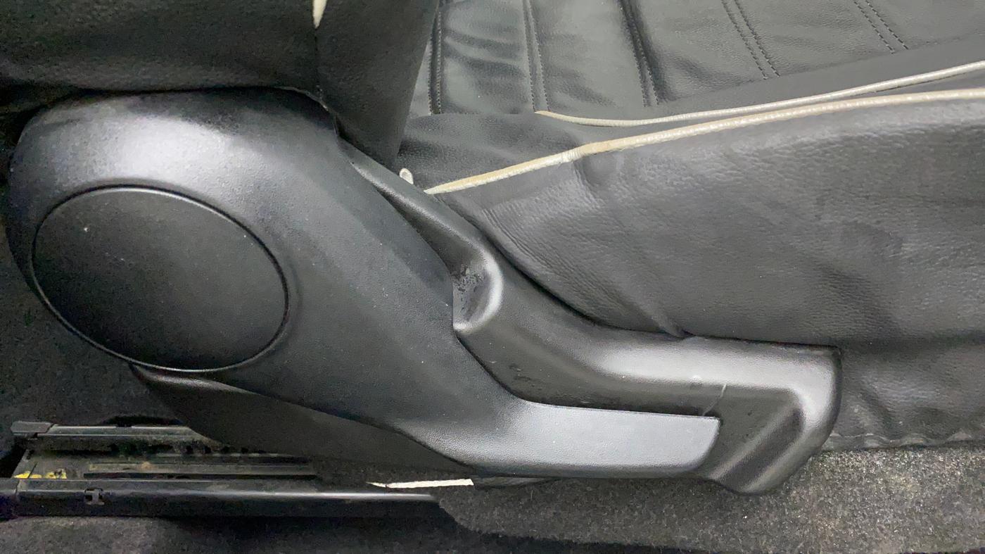 2021 Maruti IGNIS SIGMA 1.2, Petrol, Manual, 11,171 km, Driver Side Adjustment Panel