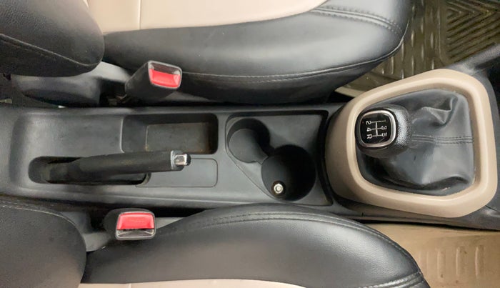 2015 Hyundai Grand i10 SPORTZ 1.2 KAPPA VTVT, Petrol, Manual, 56,866 km, Gear Lever