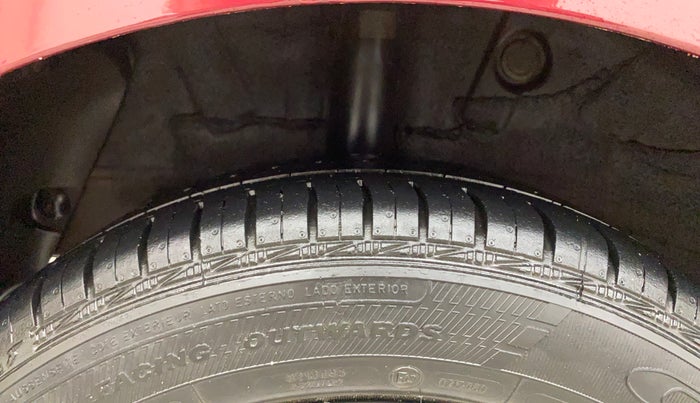 2015 Hyundai Grand i10 SPORTZ 1.2 KAPPA VTVT, Petrol, Manual, 56,866 km, Right Rear Tyre Tread