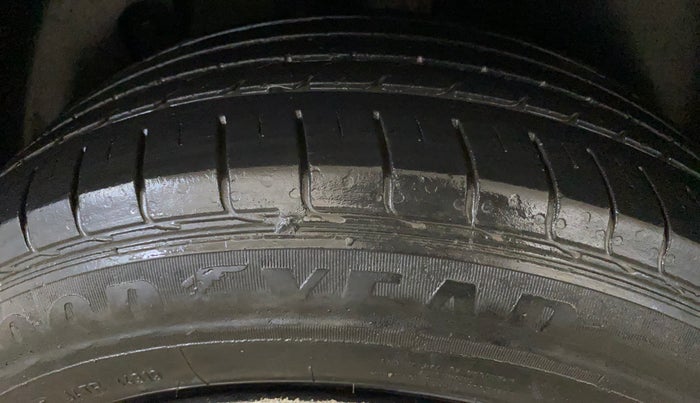 2020 KIA SELTOS HTK PLUS 1.5, Petrol, Manual, 69,675 km, Right Rear Tyre Tread