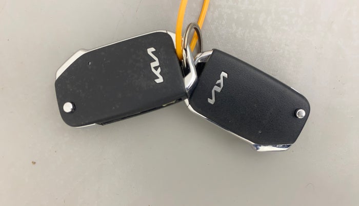 2024 KIA SONET HTK 1.5 DIESEL MT, Diesel, Manual, 34,574 km, Key Close Up