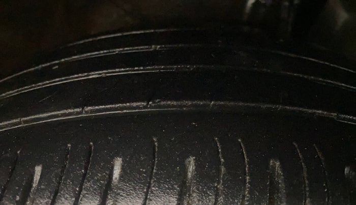 2024 KIA SONET HTK 1.5 DIESEL MT, Diesel, Manual, 34,574 km, Right Front Tyre Tread