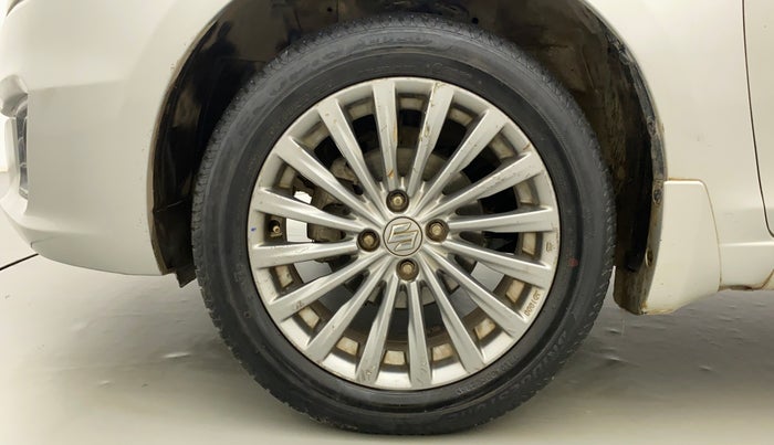 2016 Maruti Ciaz ZXI+, Petrol, Manual, 94,093 km, Left Front Wheel