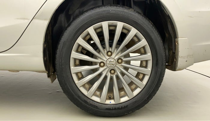 2016 Maruti Ciaz ZXI+, Petrol, Manual, 94,093 km, Left Rear Wheel