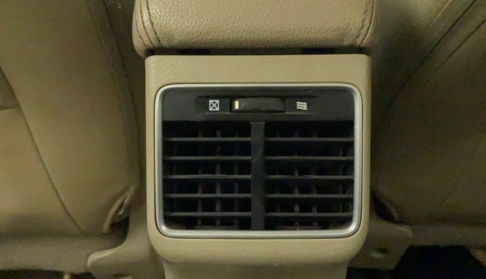 2016 Maruti Ciaz ZXI+, Petrol, Manual, 94,093 km, Rear AC Vents