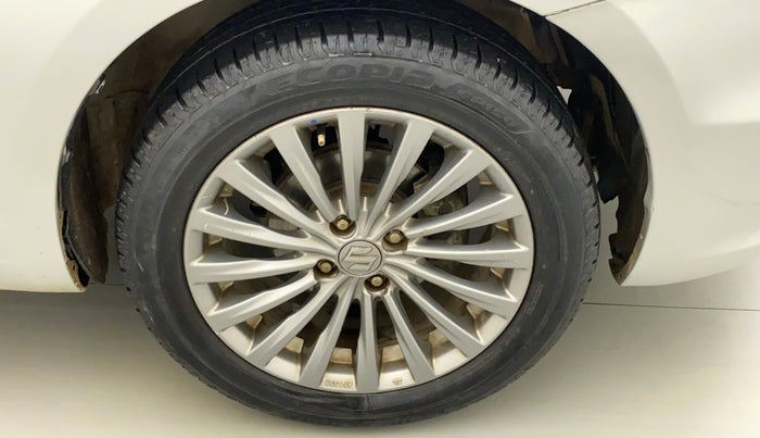 2016 Maruti Ciaz ZXI+, Petrol, Manual, 94,093 km, Right fender - Lining loose