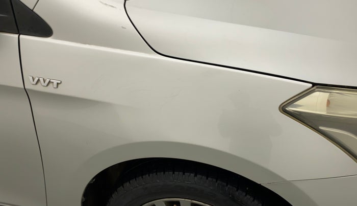 2016 Maruti Ciaz ZXI+, Petrol, Manual, 94,093 km, Right fender - Minor scratches