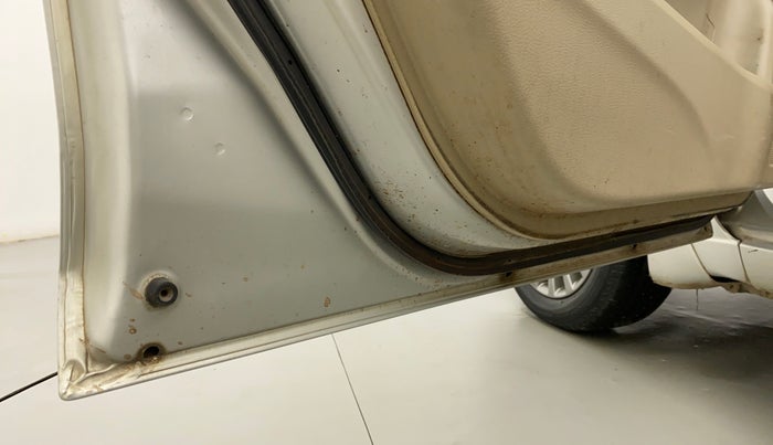 2016 Maruti Ciaz ZXI+, Petrol, Manual, 94,093 km, Front passenger door - Slight discoloration