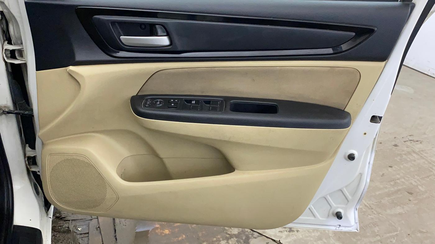 2021 Honda Amaze 1.2L I-VTEC S, Petrol, Manual, 38,250 km, Driver Side Door Panels Control