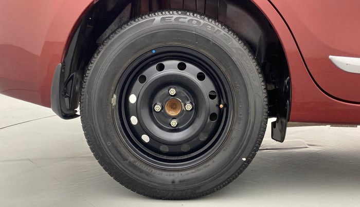 2019 Maruti Dzire VXI, Petrol, Manual, 27,811 km, Right Rear Wheel