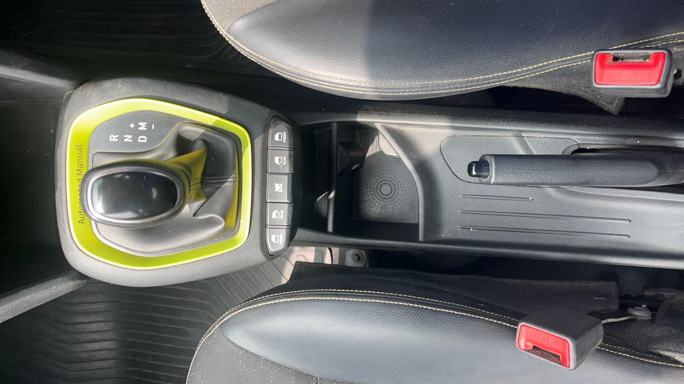 2018 Hyundai NEW SANTRO SPORTZ AMT, Petrol, Automatic, 41,668 km, Gear Lever