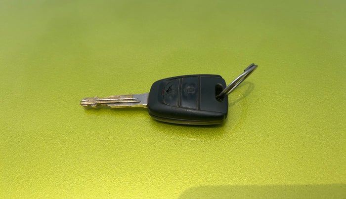 2018 Hyundai NEW SANTRO SPORTZ AMT, Petrol, Automatic, 41,668 km, Key Close Up