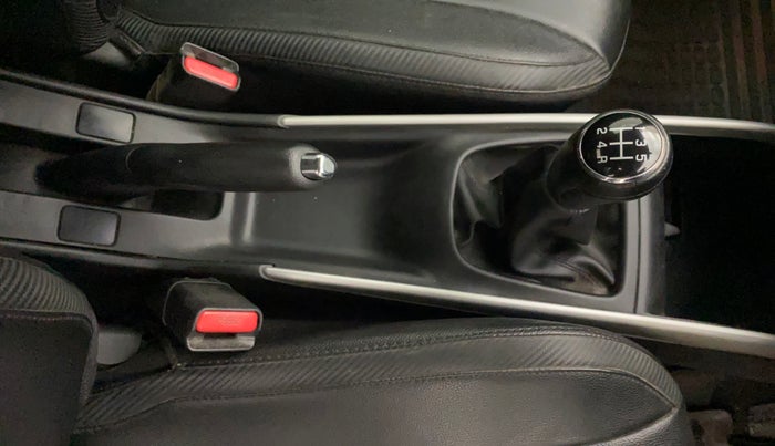 2018 Maruti Baleno ZETA PETROL 1.2, Petrol, Manual, 85,550 km, Gear Lever