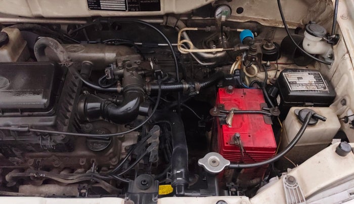 2012 Hyundai Santro Xing GL, CNG, Manual, 1,16,115 km, Engine View - Left