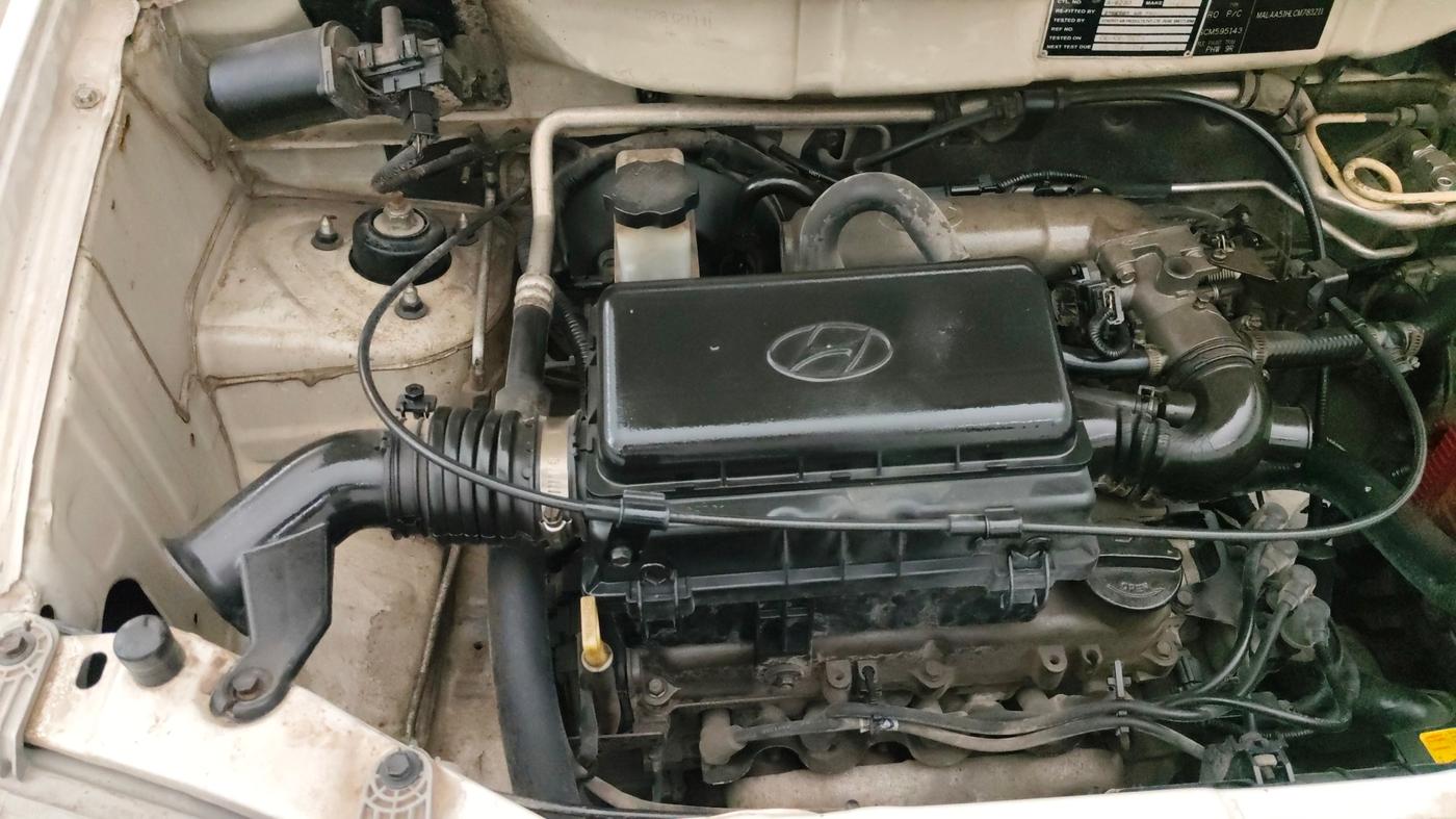 2012 Hyundai Santro Xing GL, CNG, Manual, 1,16,115 km, Engine View - Right