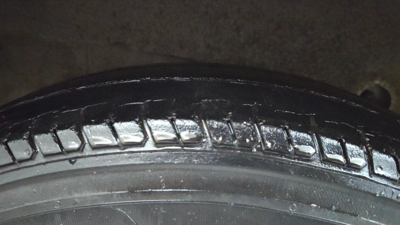 2012 Hyundai Santro Xing GL, CNG, Manual, 1,16,115 km, Right Rear Tyre Tread