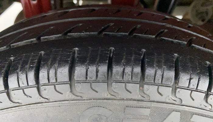 2010 Maruti Alto LXI, Petrol, Manual, 55,637 km, Right Rear Tyre Tread