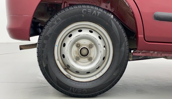 2010 Maruti Alto LXI, Petrol, Manual, 55,637 km, Right Rear Wheel