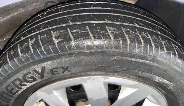 2019 Hyundai Verna 1.4 E PETROL, Petrol, Manual, 49,905 km, Right Front Tyre Tread