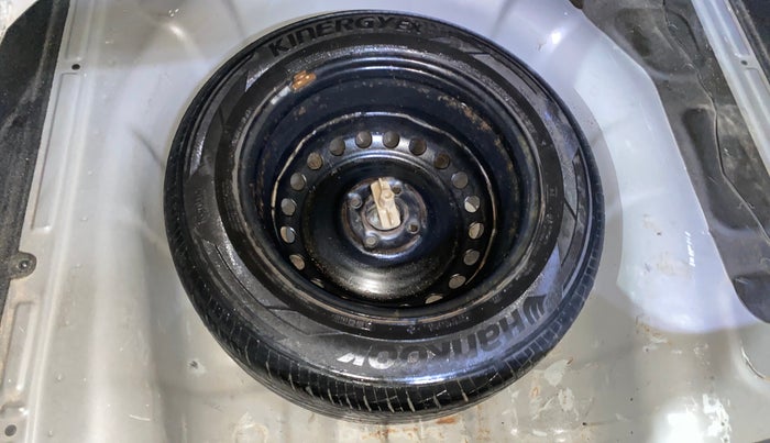 2019 Hyundai Verna 1.4 E PETROL, Petrol, Manual, 49,905 km, Spare Tyre