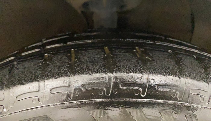 2019 Hyundai NEW SANTRO ASTA MT, Petrol, Manual, 26,997 km, Right Front Tyre Tread