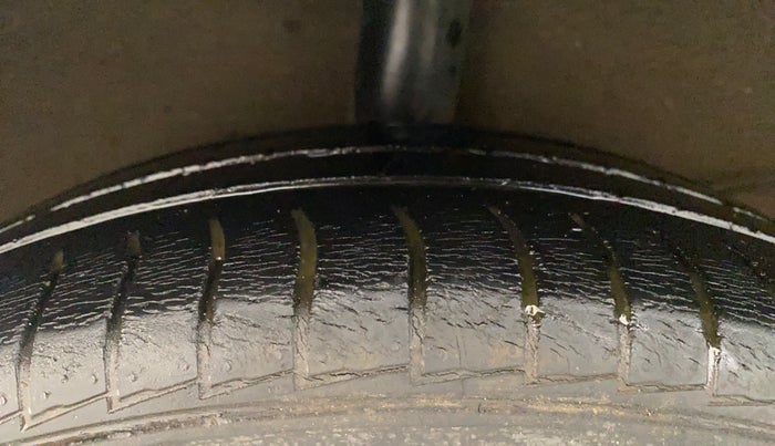 2019 Hyundai NEW SANTRO ASTA MT, Petrol, Manual, 26,997 km, Right Rear Tyre Tread