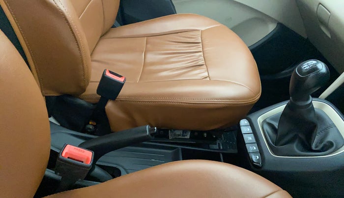 2019 Hyundai NEW SANTRO ASTA MT, Petrol, Manual, 26,997 km, Gear Lever