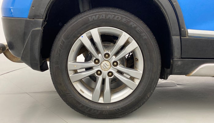 2017 Maruti Vitara Brezza ZDI, Diesel, Manual, 68,153 km, Right Rear Wheel