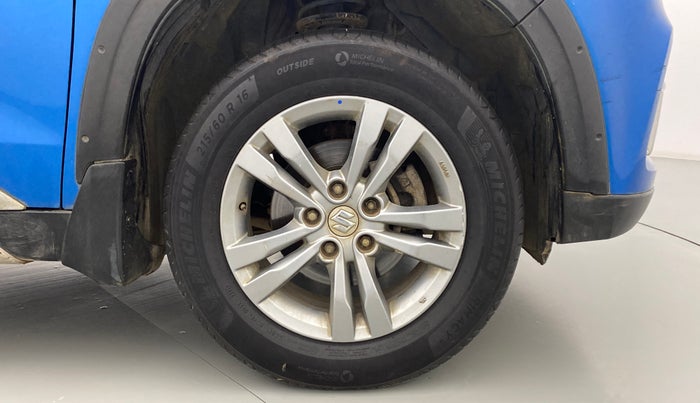 2017 Maruti Vitara Brezza ZDI, Diesel, Manual, 68,153 km, Right Front Wheel