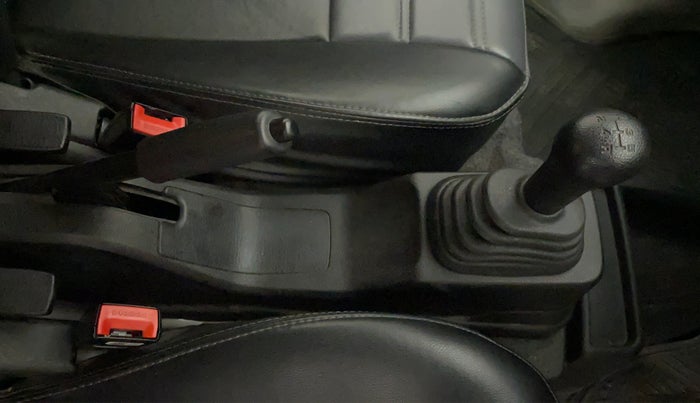 2022 Maruti Eeco 5 STR AC CNG, CNG, Manual, 11,048 km, Gear Lever
