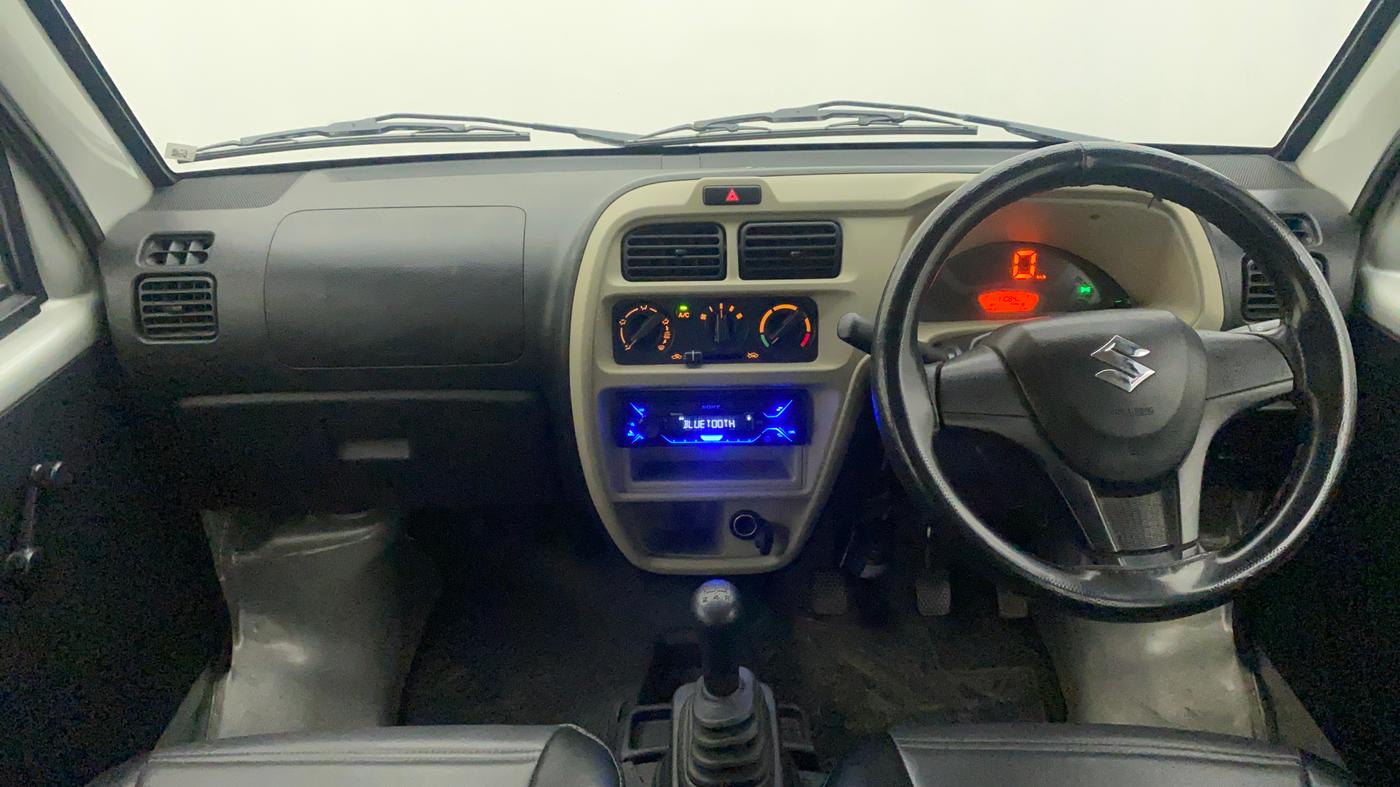 2022 Maruti Eeco 5 STR AC CNG, CNG, Manual, 11,048 km, Dashboard