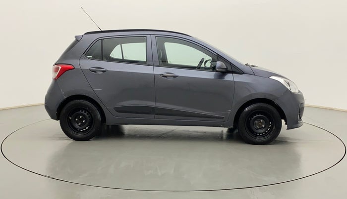 2017 Hyundai Grand i10 SPORTZ (O) 1.2 KAPPA VTVT, Petrol, Manual, 76,612 km, Right Side View