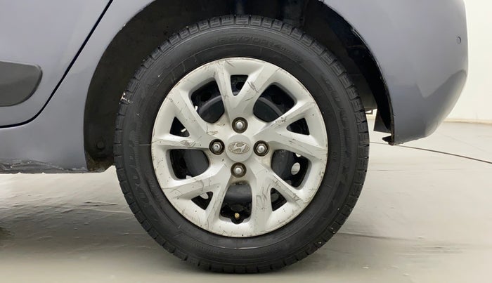 2017 Hyundai Grand i10 SPORTZ (O) 1.2 KAPPA VTVT, Petrol, Manual, 76,612 km, Left Rear Wheel
