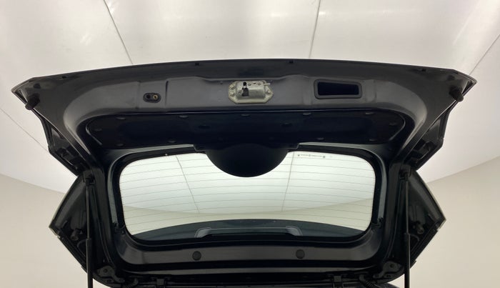 2018 Tata NEXON XZA + 1.2 PETROL A/T, Petrol, Automatic, 29,290 km, Boot Door Open