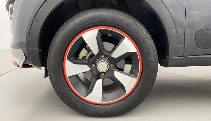 2018 Tata NEXON XZA + 1.2 PETROL A/T, Petrol, Automatic, 29,290 km, Left Front Wheel