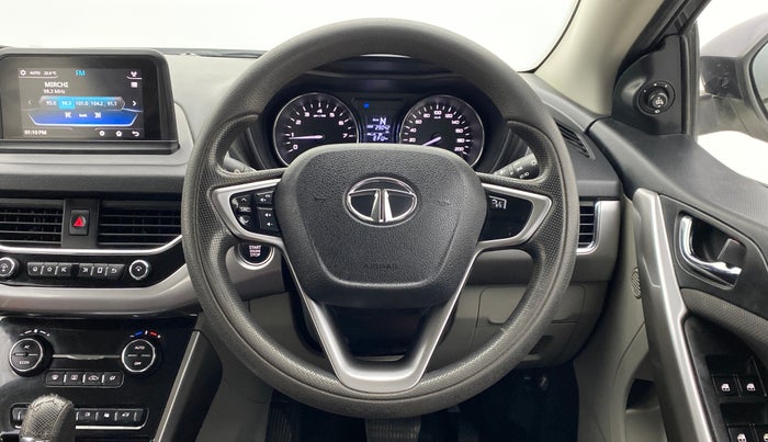 2018 Tata NEXON XZA + 1.2 PETROL A/T, Petrol, Automatic, 29,290 km, Steering Wheel Close Up