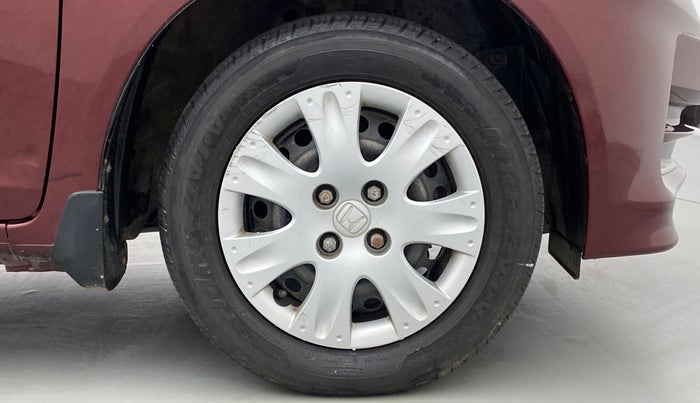 2014 Honda Amaze 1.2 SMT I VTEC, Petrol, Manual, 38,132 km, Right Front Wheel