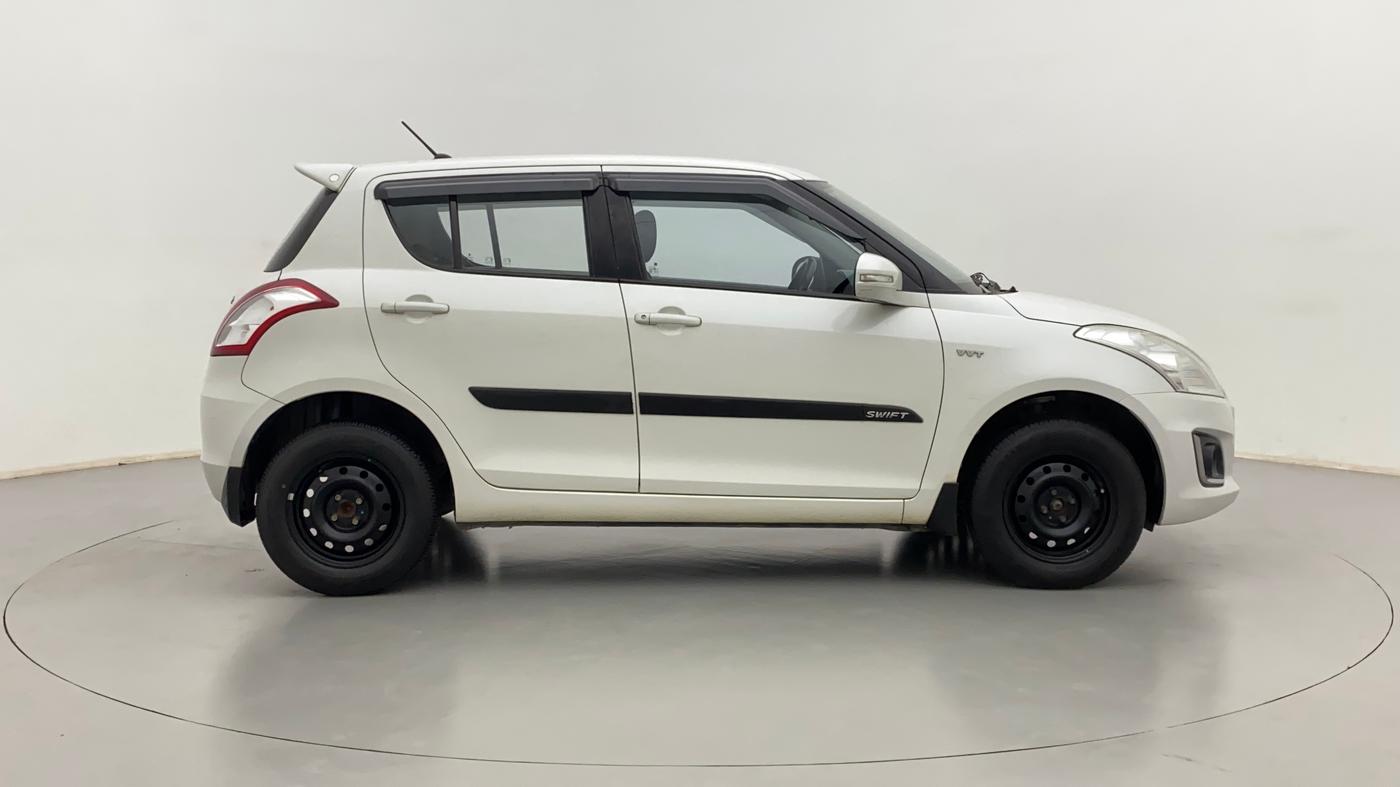 2016 Maruti Swift VXI, Petrol, Manual, 60,395 km, Right Side View