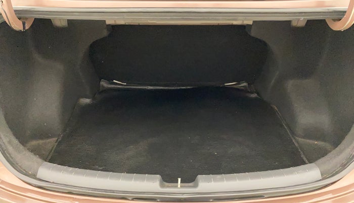 2020 Hyundai AURA S 1.2, Petrol, Manual, 41,416 km, Boot Inside