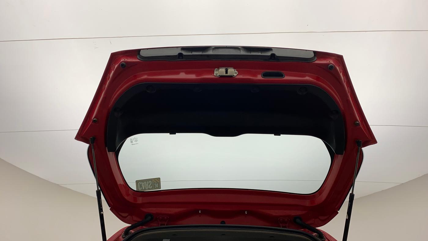 2015 Maruti Swift VXI, Petrol, Manual, 36,070 km, Boot Door Open