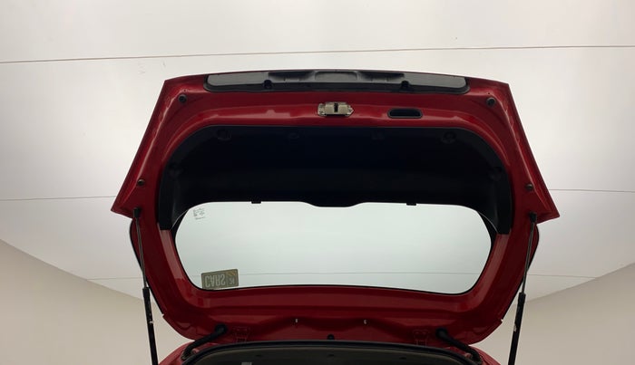 2015 Maruti Swift VXI, Petrol, Manual, 36,070 km, Boot Door Open