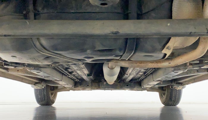 2015 Maruti Swift VXI, Petrol, Manual, 36,070 km, Rear Underbody