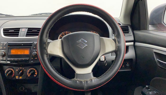 2015 Maruti Swift VXI, Petrol, Manual, 36,070 km, Steering Wheel Close Up