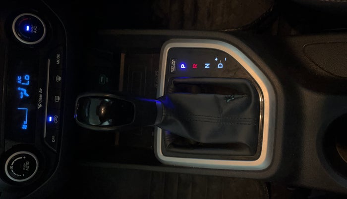 2018 Hyundai Creta SX AT 1.6 PETROL, Petrol, Automatic, 97,250 km, Gear Lever